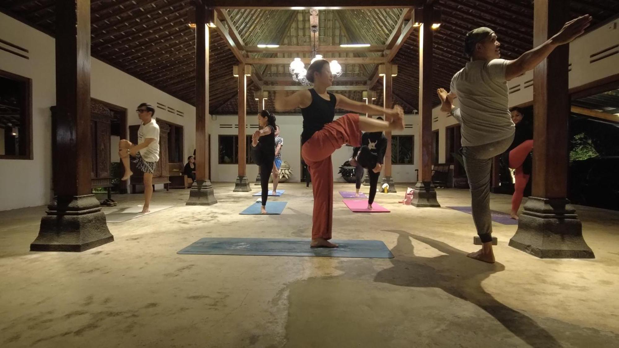 Ohmmstay - Rumah Pendopo Tanjungtirto 외부 사진